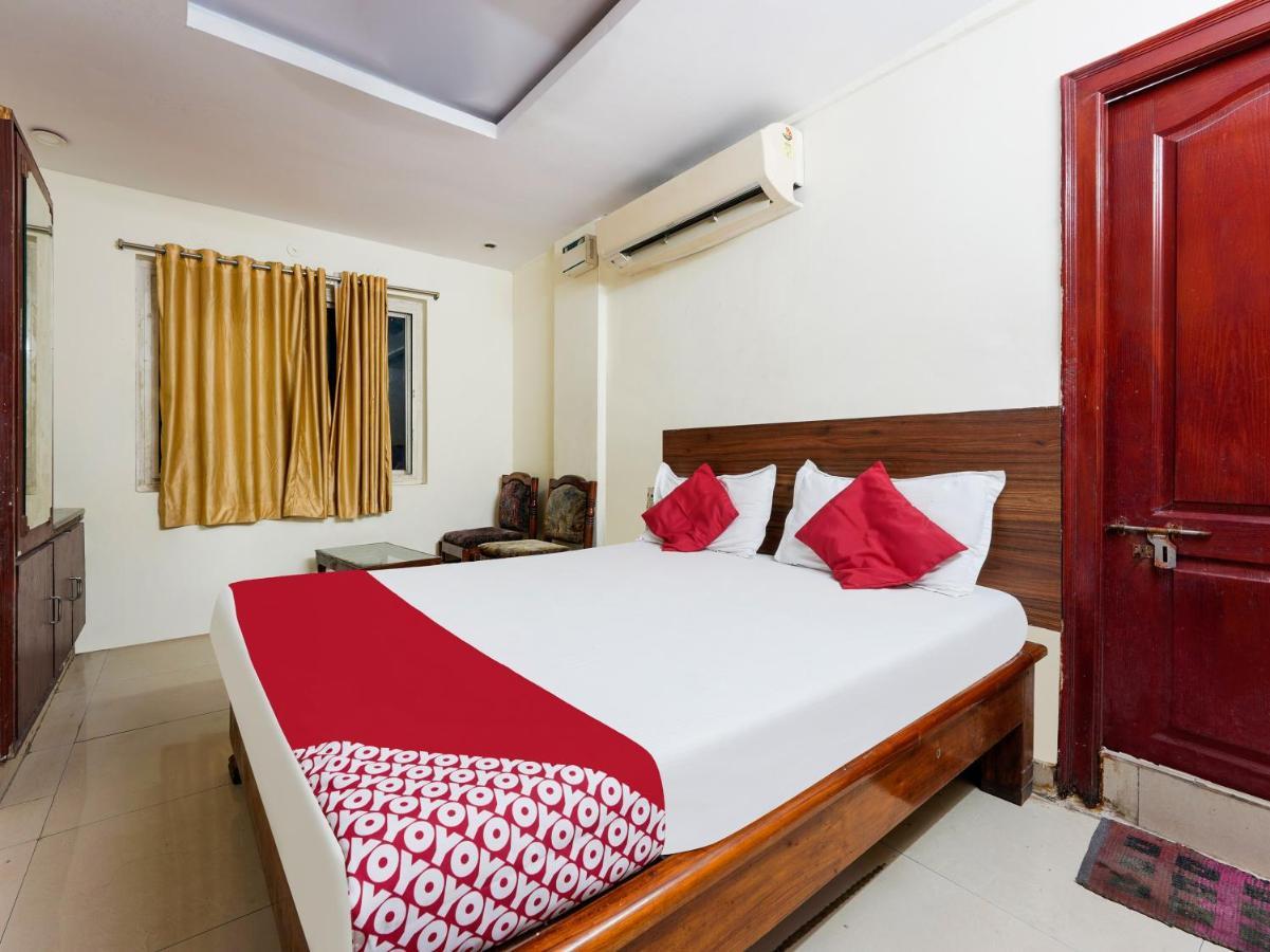 Spot On Hotel Supriya Vijayawada Exterior photo